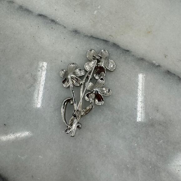 Vintage Blue Flower Brooch - Picture 4 of 4